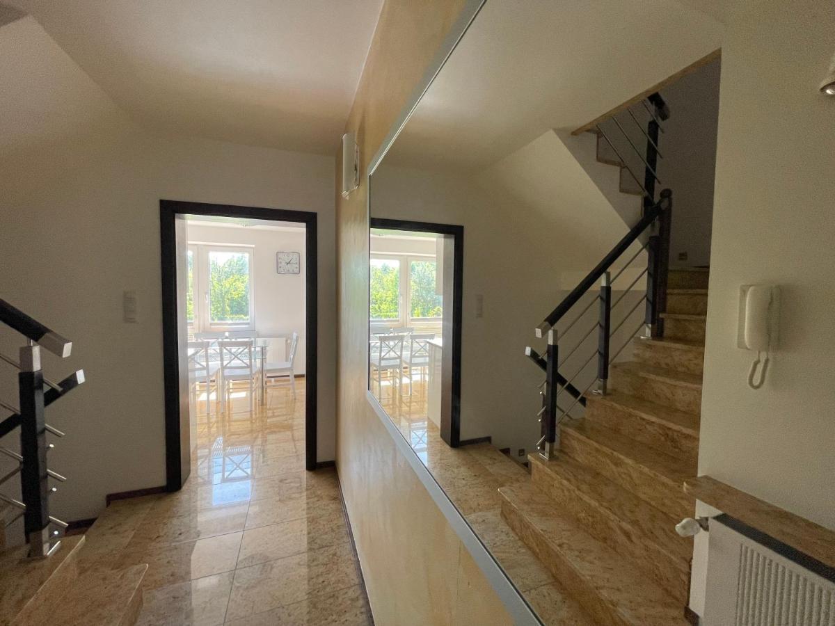 Marble Apartament Zamość Eksteriør billede
