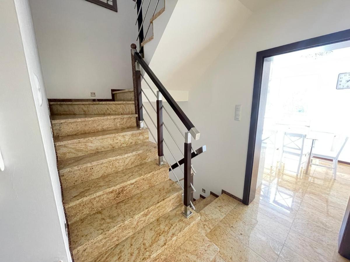 Marble Apartament Zamość Eksteriør billede